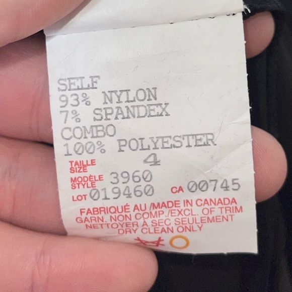 NWT JS COLLECTIONS Black Lace Ruffle Hem Midi Cocktail Dress Size 4 - Picture 6 of 6